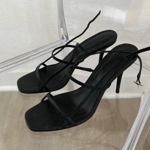 Reformation black strappy sandal, size 9, true to size